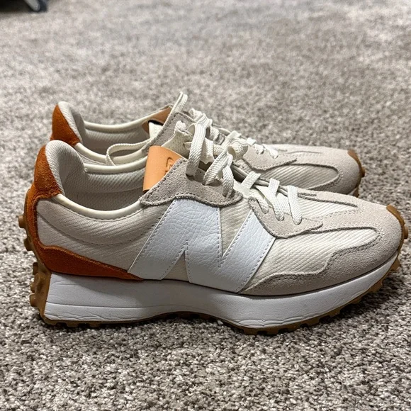 New Balance 327 Women's Sneakers in Cream and Tan - Picture 3 of 9